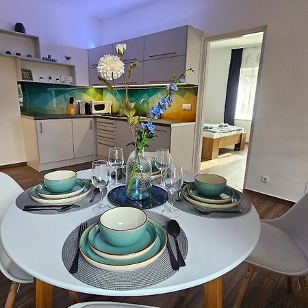 Menta Holiday Home باداتشونيتوماي المظهر الخارجي الصورة